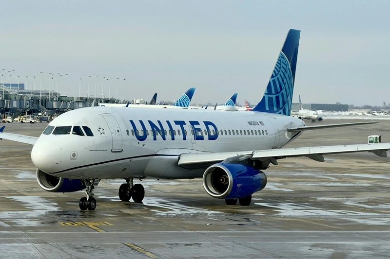 US-TRANSPORT
An United Airlines Airbus A319 taxis in Chicago International Airport (ORD) in Chicago, Illinois on January 18, 2024. (Photo by Daniel SLIM / AFP) (Photo by DANIEL SLIM/AFP via Getty Images)