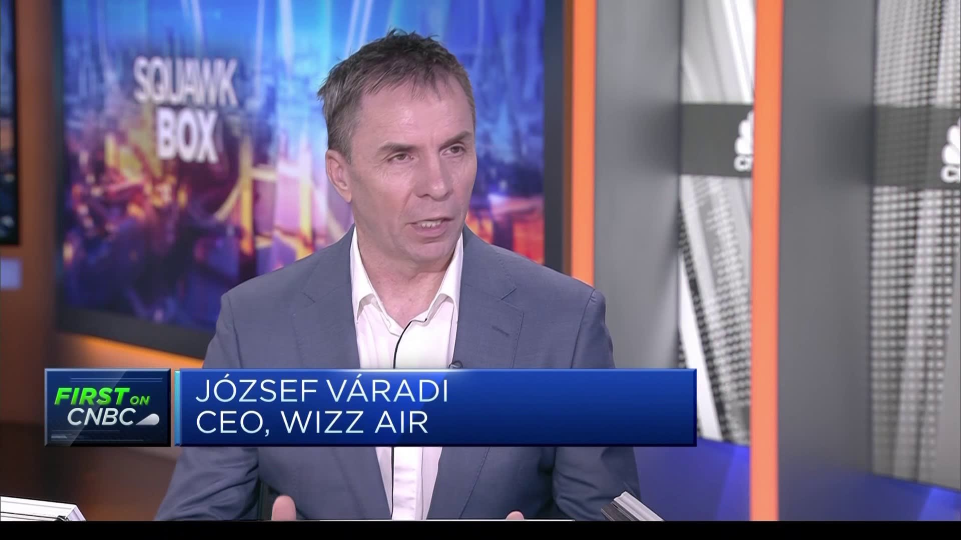 Wizz Air CEO: Consumer constraints, supply chain difficulties affecting revenue, outlook