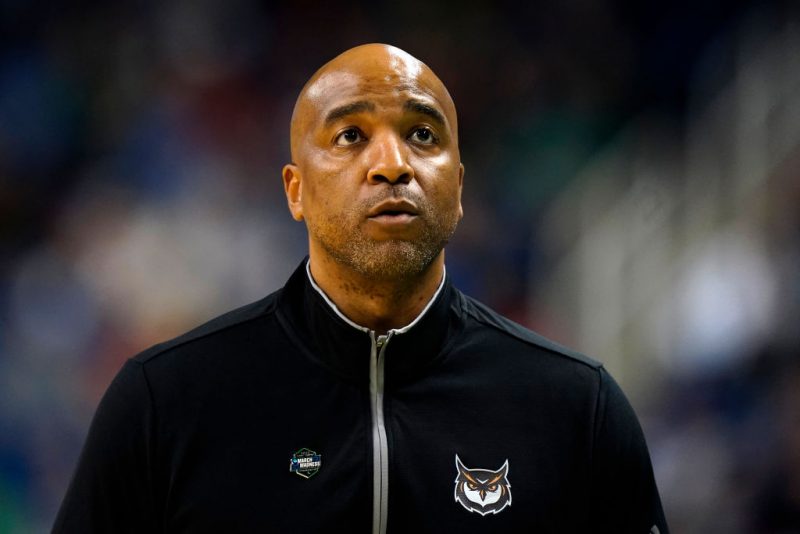 GREENSBORO, NORTH CAROLINA - MARCH 17: Head Coach Amir Abdur-Rahim of the Kennesaw State Owls looks on against the Xavier Musketeers during the second half in the first round of the NCAA Men's Basketball Tournament at The Fieldhouse at Greensboro Coliseum on March 17, 2023 in Greensboro, North Carolina. (Photo by Jacob Kupferman/Getty Images)