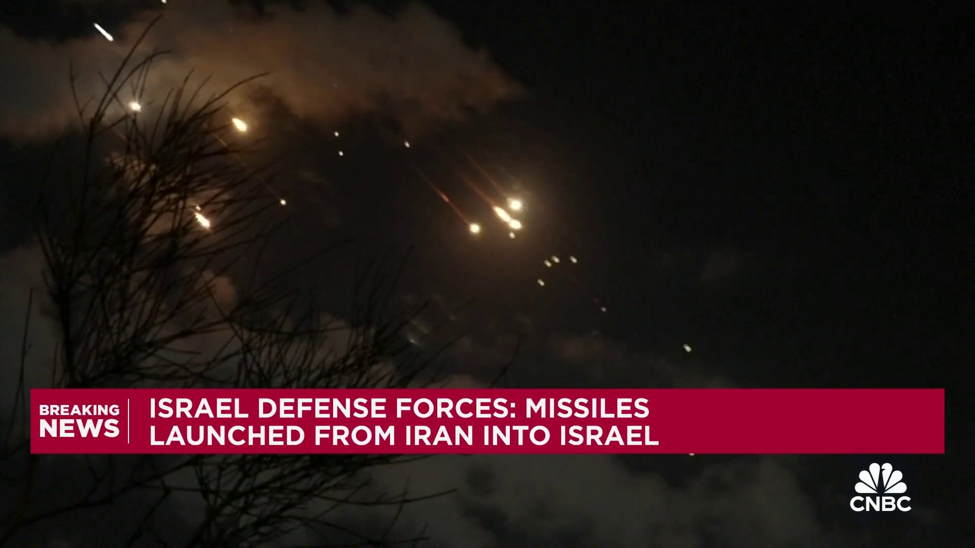 Iran launches missile attacks against Israel