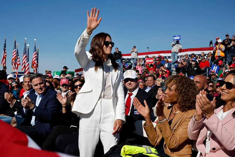 LITITZ, PENNSYLVANIA - NOVEMBER 03: Former NASCAR driver Danica Patrick is introduced by Republican presidential nominee, former U.S. President Donald Trump during a campaign rally at Lancaster Airport on November 03, 2024 in Lititz, Pennsylvania. With only two days until the election, Trump is campaigning for re-election on Sunday in the battleground states of Pennsylvania, North Carolina and Georgia. (Photo by Chip Somodevilla/Getty Images)