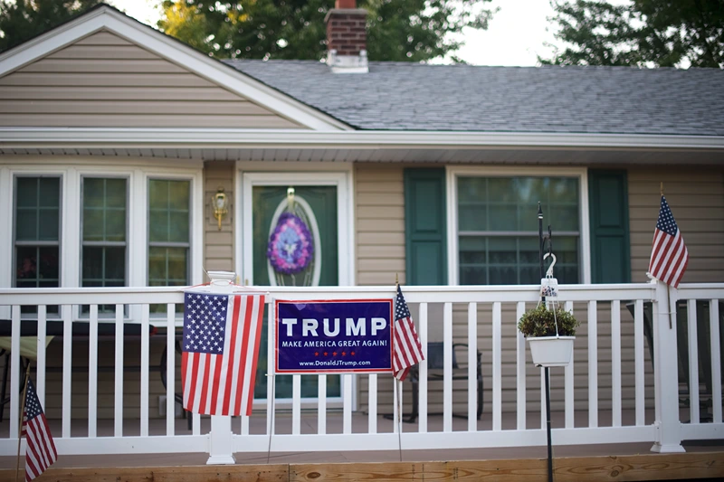 A residence displays a Donald Trump campaign sign less than a mile away from the venue where the Republican Presidential would hold a campaign event at the Aston Township Community Center on September 13, 2016 in Aston, Pennsylvania. Recent national polls show the presidential race is tightening with two months until the election. (Photo by Mark Makela/Getty Images)