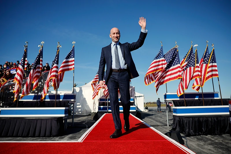 LITITZ, PENNSYLVANIA - NOVEMBER 03: Former Senior White House Advisor Stephen Miller arrives for a campaign rally for Republican presidential nominee, former U.S. President Donald Trump at Lancaster Airport on November 03, 2024 in Lititz, Pennsylvania. With only two days until the election, Trump is campaigning for re-election on Sunday in the battleground states of Pennsylvania, North Carolina and Georgia. (Photo by Chip Somodevilla/Getty Images)