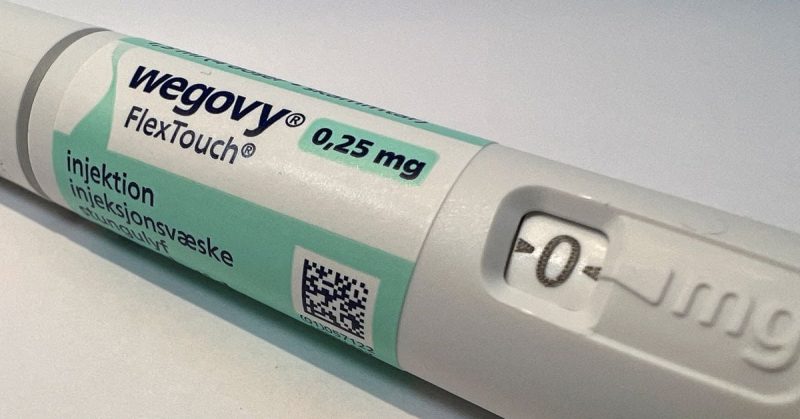 A 0.25 mg injection pen of Novo Nordisk's weight-loss drug Wegovy is shown in this photo illustration in Oslo, Norway, August31, 2023. REUTERS/Victoria Klesty/Illustration