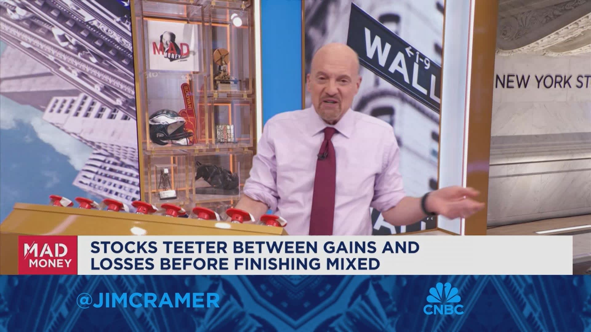 Tech plays are so strong they buoy the averages, says Jim Cramer