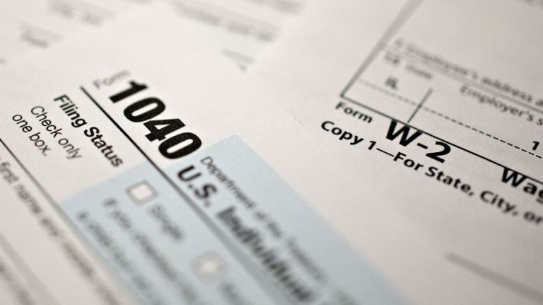 Tax tip: Don’t file until you get all necessary documents