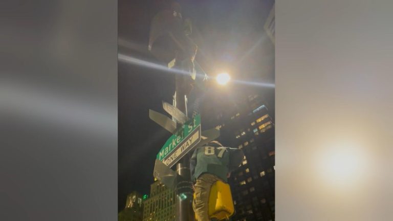 WATCH: Eagles fan dies after falling from pole while celebrating