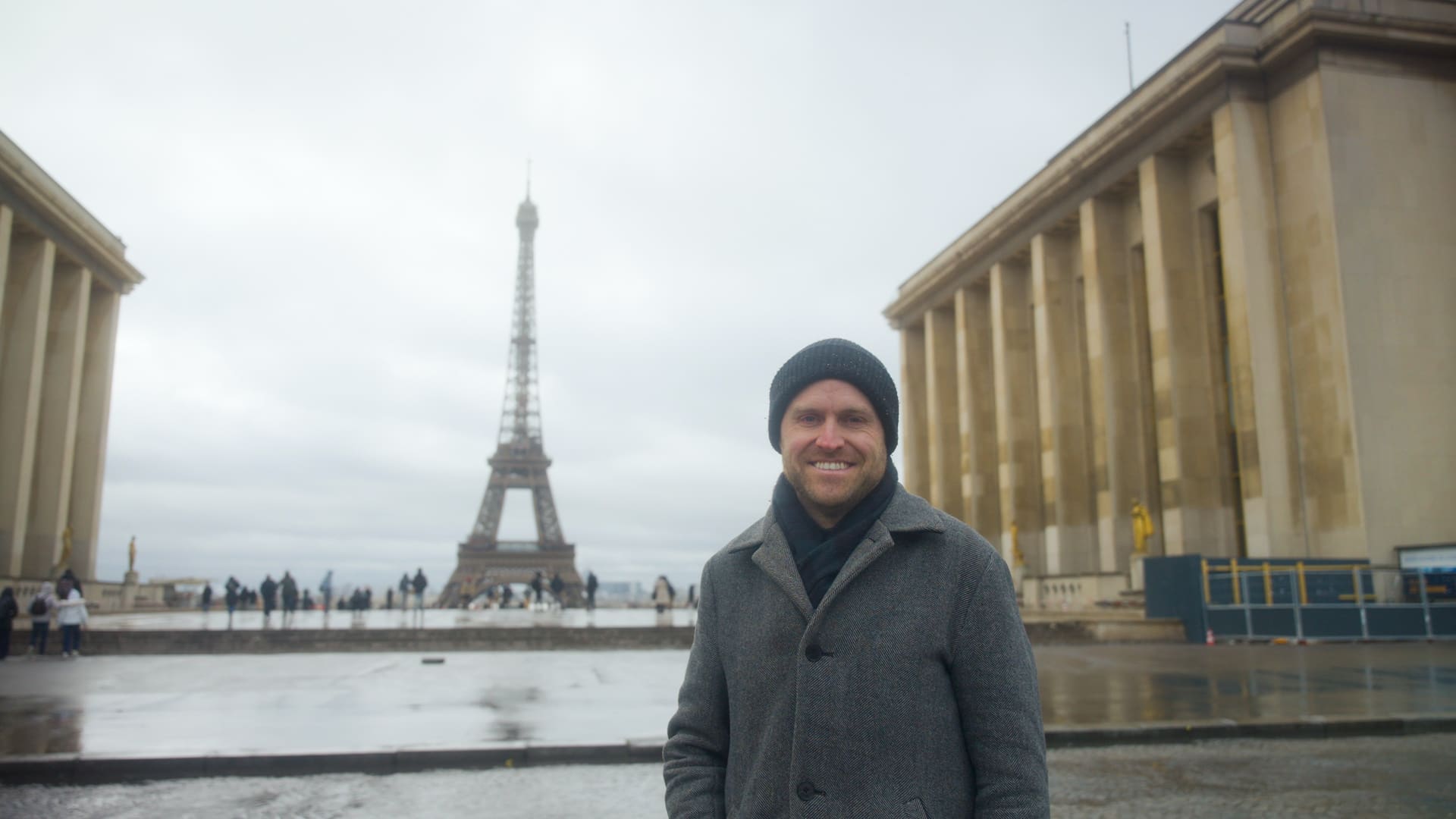 I moved to Paris after going bankrupt in the U.S.—I'm much happier now