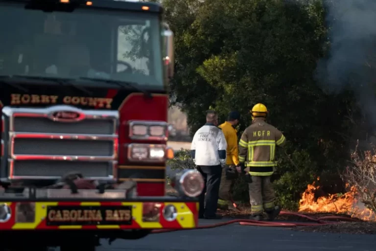 175 Wildfires Across The Carolinas Trigger Evacuations