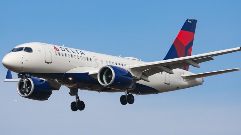 Southbound Delta flight diverts back to Boston after ‘smoky odor’ detected in cabin