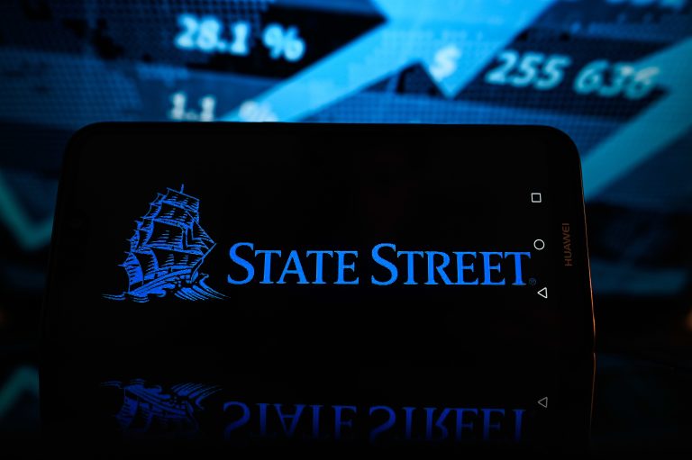 State Street, Apollo team up to launch first of its kind private credit ETF